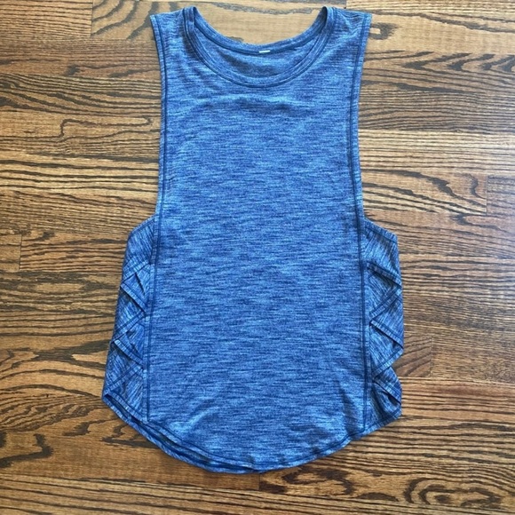 - 🙌EUC LULU-LEMON VAR-CITY MUSCLE TANK - Picture 3 of 8